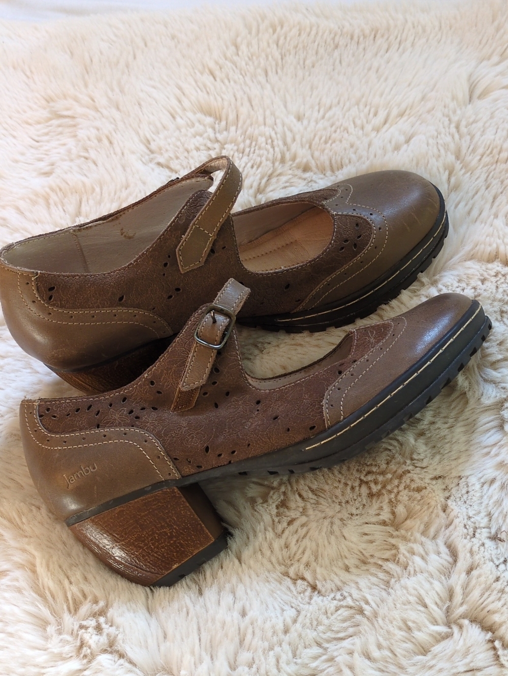 Jambu Sorbet Leather Mary Janes 9.5